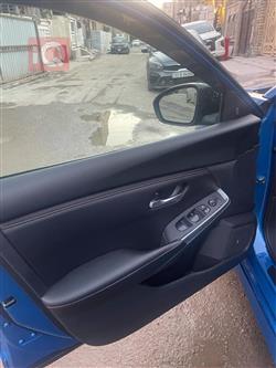 نيسان سنترا